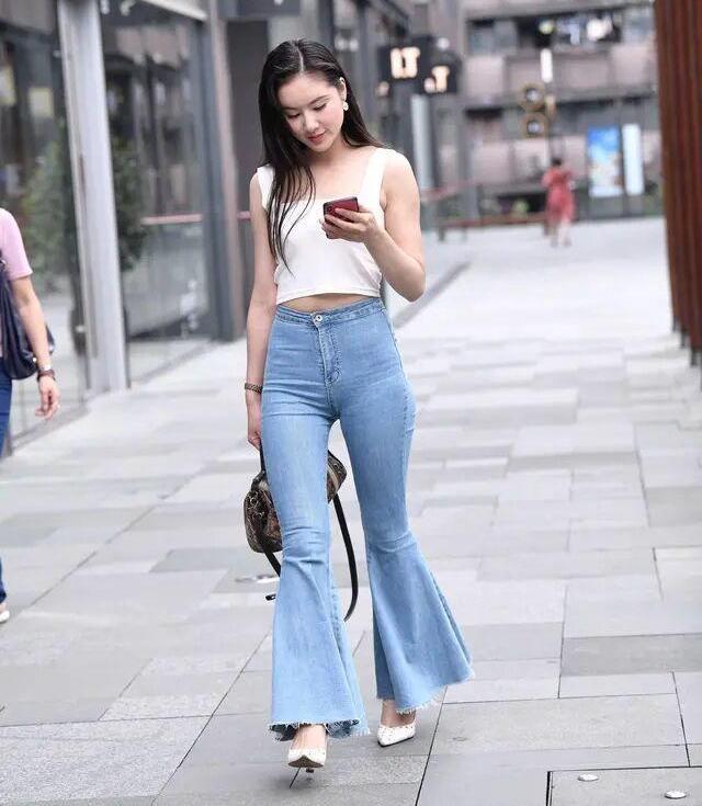 If you have thick legs, you still wear wide-leg pants. The flared pants  are fashionable and thin, so why not do it? - fashion