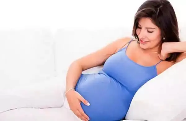 孕28周胎兒晚上胎動頻繁 多半因為三點 孕媽搞清楚 別瞎緊張 天天要聞